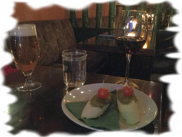 Näkymä Olutravintola Birgerin pöytänurkkaukseen.